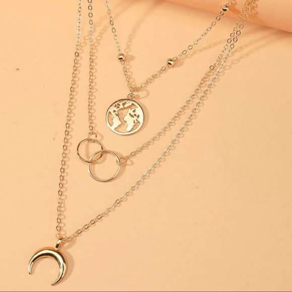 3/$30 💛 Multi Layered Charm Necklace - Picture 3 of 4